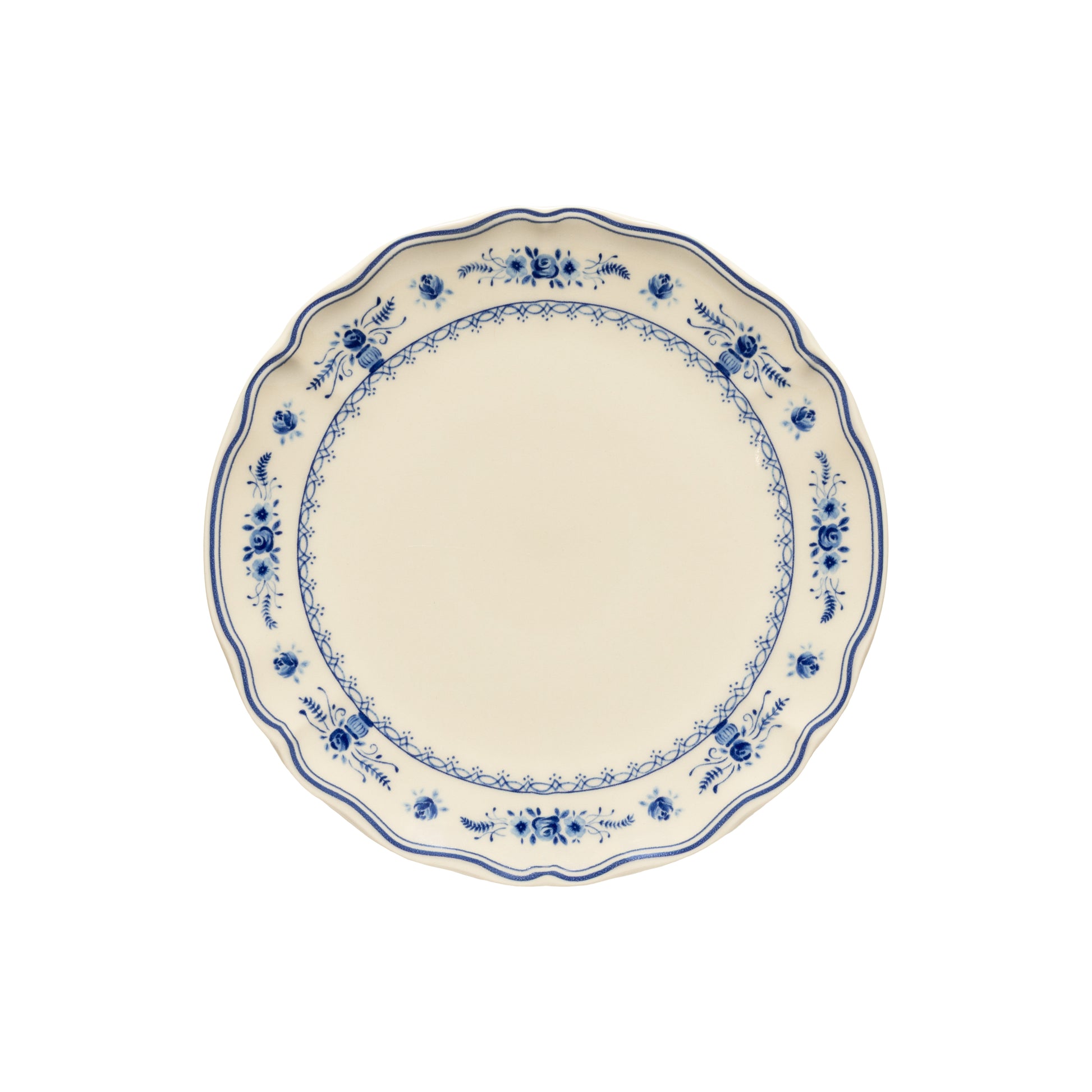 Der Costa Nova 'Vila' Teller mit blauer Blumenverzierung 27 cm ist ein runder, cremefarbener Teller mit gewelltem Rand, zarter blauer Blumenverzierung am Rand und dünner blauer Linie. Die Mitte bleibt schlicht für elegante Speisenpräsentationen.