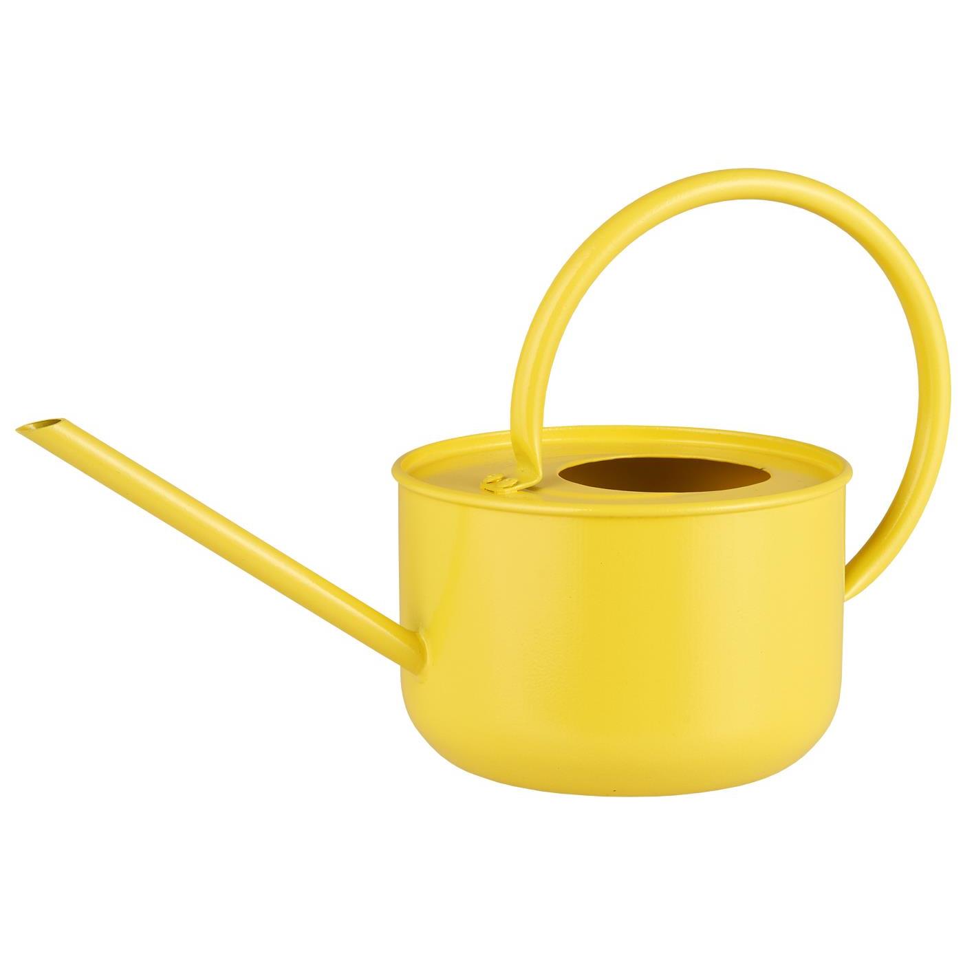 Die Ib Laursen Gießkanne aus Metall in Gelb (0,9 l) von IB Laursen hat einen langen Auslauf und einen großen, geschwungenen Griff - ideal zum Gießen von Zimmerpflanzen.