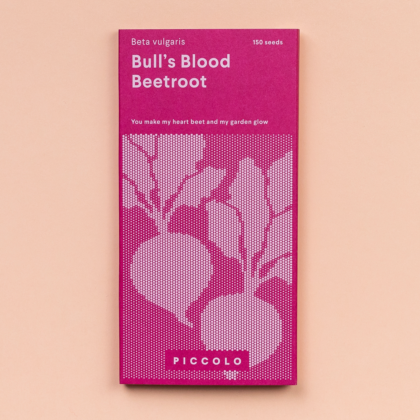 Eine Packung Piccolo Seeds | Rote-Bete-Bullenblut von Piccolo Seeds, mit rosa und weißen Rüben-Illustrationen und dem Text: "Beta vulgaris, 150 Samen, Du bringst mein Rübenherz und meinen Garten zum Glühen." Eine alte Rübensorte, die hitzetolerant ist.