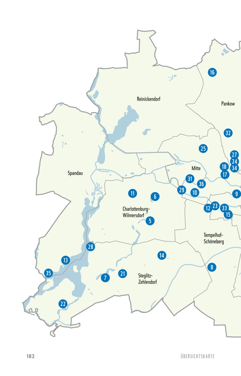 Eine vereinfachte Berlin-Karte aus dem Buch "Stadtoasen in Berlin | Die schönsten Gartencafés, Biergärten und Draußenrestaurants" des Bebra Verlags zeigt Bezirke, blau nummerierte Kreise für Orte (hauptsächlich Mitte/Südwesten) sowie Seen und die Spree in Hellblau.