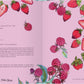 Ein offener "Cocktail Garten" des Gerstenberg Verlags zeigt auf rosafarbenem Hintergrund frische saisonale Cocktail-Rezepte mit Himbeeren, Erdbeeren, grünen Blättern und dem deutschen Flamingo Pitcher Rezept - ideal für kreative Obst und Gemüse Drinks.