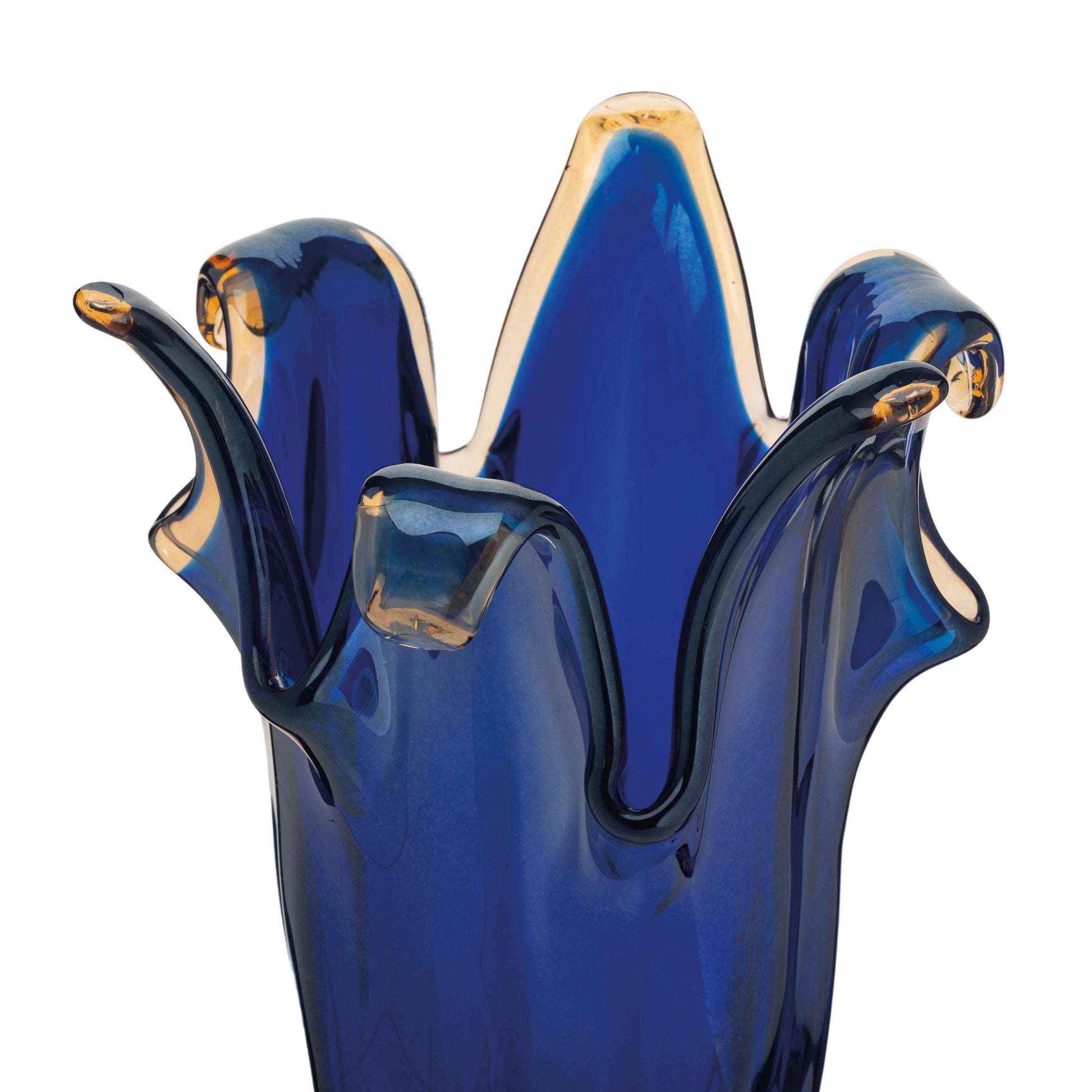 Die große Giusy-Vase aus blauem Original-Murano-Glas von Murano Dream (H 32, Ø 20 cm) besticht durch ihre organischen, wellenförmigen Ränder und goldenen Akzente – ein echtes Glaskunstwerk aus Italien.