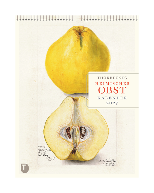 Es erscheint eine botanische Illustration einer Quitte, die oben im Ganzen und unten halbiert dargestellt ist, sodass ihre Kerne zu sehen sind. Der darüberliegende Text lautet: Kalender 2027 | Heimisches Obst. Dieser spiralgebundene Wochenkalender des Kosmos-Verlags präsentiert heimisches Obst auf kunstvolle Weise mit detaillierten Illustrationen auf jeder Seite.