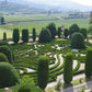 Genießen Sie am 03.11.2026 von 14:30-16:00 Uhr einen eleganten Nachmittagstee mit den "Gärten in Venedig und den Veneto" der Königlichen Gartenakademie inmitten von formalen Gärten, Formschnittsträuchern und üppigen grünen Feldern.