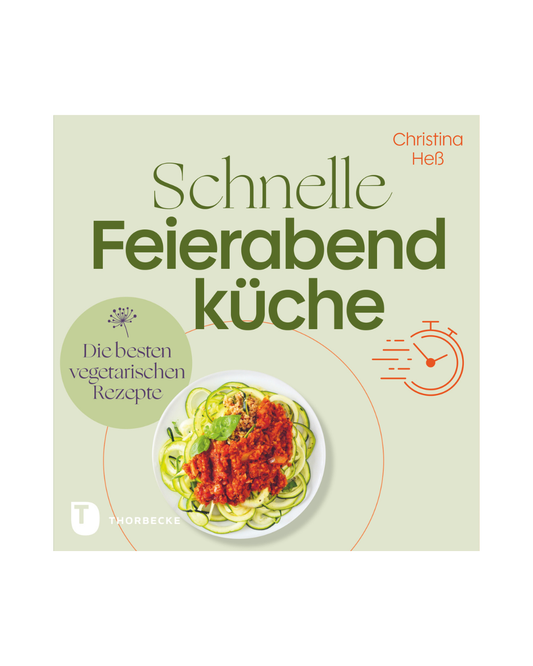 Das Cover von Schnelle Feierabendküche | Die besten vegetarischen Rezepte aus dem Patmos Verlag zeigt Gemüsenudeln mit Tomatensoße und hebt schnelle vegetarische Rezepte und einfache Gerichte für das Abendessen unter der Woche hervor.