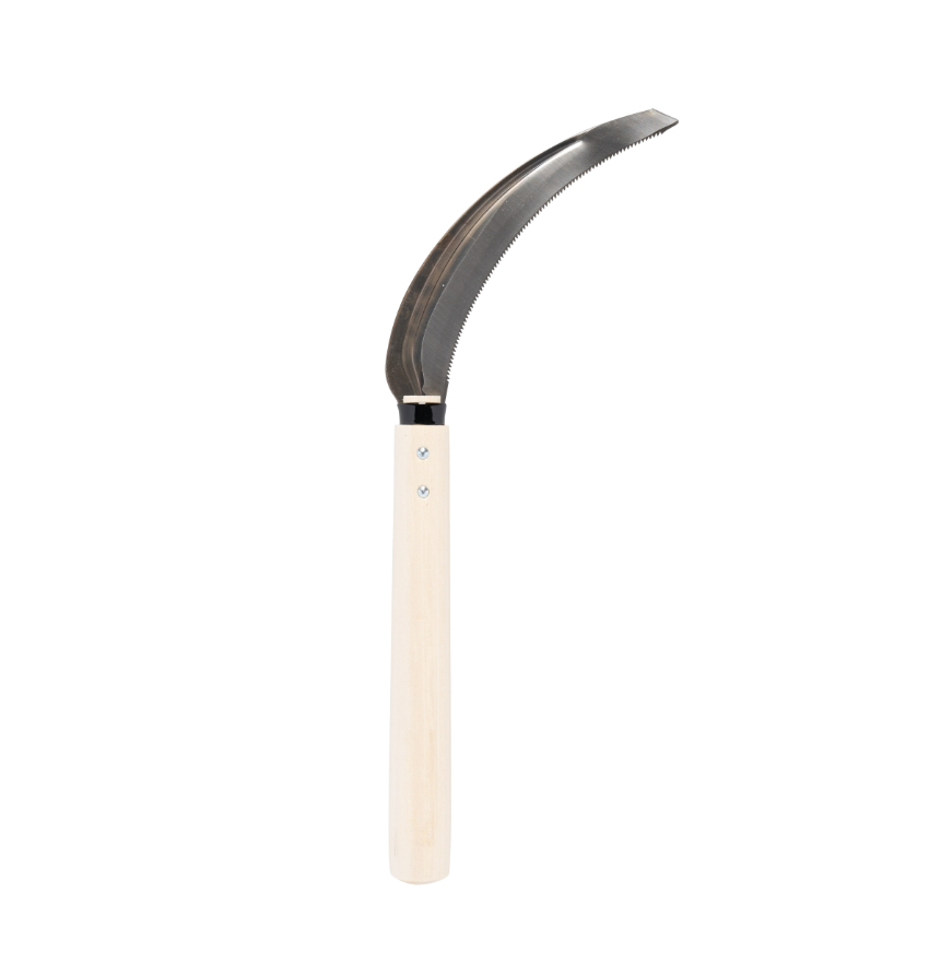 Die Niwaki | „Herbaceous Sickle“ Nokogama Reissichel aus Kohlenstoffstahl (32 cm) von Niwaki ist eine traditionelle japanische Sichel und ein unverzichtbares Gartengerät. Sie verfügt über einen leichten Holzgriff und eine gebogene Klinge aus Kohlenstoffstahl mit gezahnter Schneide, wodurch sie sich ideal zum Ernten oder zum Schneiden von Gras und Pflanzen eignet.