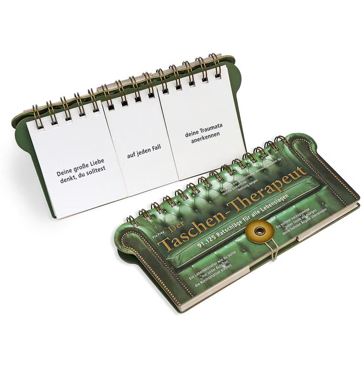 Das spiralgebundene Buch "Der Taschentherapeut | Für überraschende Perspektiven und nachdenkliche Impulse" von Ratschläge für alle Lebenslagen besticht durch seine Innenseite und den schicken grünen Einband im Ringbuch-Orakel-Stil.