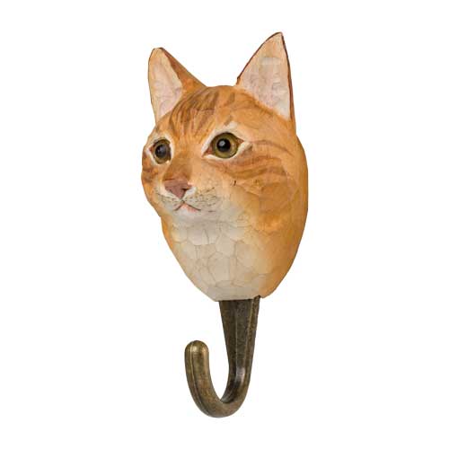 Der Wildlife Garden handgeschnitzter Wandhaken aus Holz 'Hauskatze' von Wildlife Garden ist ein detailreicher Katzenkopf-Wandhaken-praktische und charmante Katzen Deko, ideal als Geschenk für Naturliebhaber.