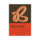 Die Piccolo Seeds Packung für 'Babys Breath' Schleierkraut zeigt ein kühnes Retro-B" in Pink, Orange und Braun mit zarten floralen Akzenten - perfekt für Schnittblumen-Arrangements. Marke: Piccolo Seeds.