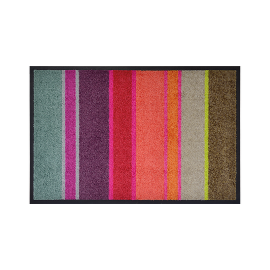 Die Remember Fußmatte 'Largo' besticht mit rutschfester Oberfläche, vertikalen Streifen in Teal, Lila, Pink, Rot, Orange, Beige, Limette und Braun samt schwarzem Rand und ist für einfache Pflege waschbar.