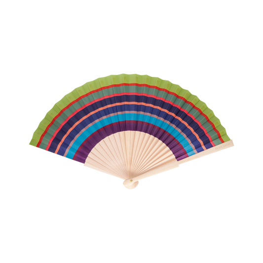 Der Remember | Handfächer 'Costa' von Remember ist ein handgehaltener Faltfächer mit grün, rot, blau und violett gestreiftem Papier auf hellen Holzrippen - ein auffälliges Accessoire, das geöffnet vor einem weißen Hintergrund steht.