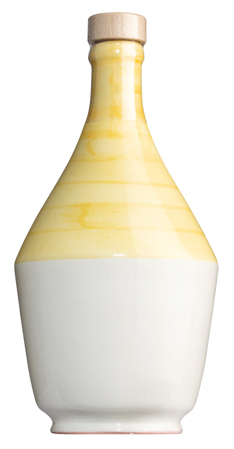 Eine wunderschön gearbeitete 500-ml-Flasche von Frantoio di Perna, der „Mezza Giallo“ Keramik-Ölkännchen „Mezza Giallo“ verfügt über einen hellen Holzdeckel, eine glänzend gelbe obere Hälfte mit dezenten Querstreifen und eine klassische weiße untere Hälfte – ganz im Stil traditioneller Keramikkrüge aus der Basilikata – und eignet sich perfekt zur Aufbewahrung des nativen Olivenöls extra von Frantoio di Perna.